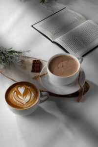 酵素ドリンクでダイエット、食べすぎた翌日はどう対処する？